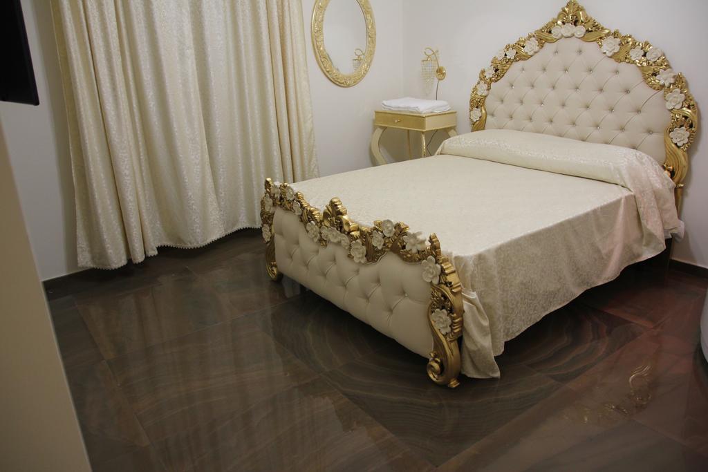 Beb Mariafrancesca Bed & Breakfast Naples Luaran gambar