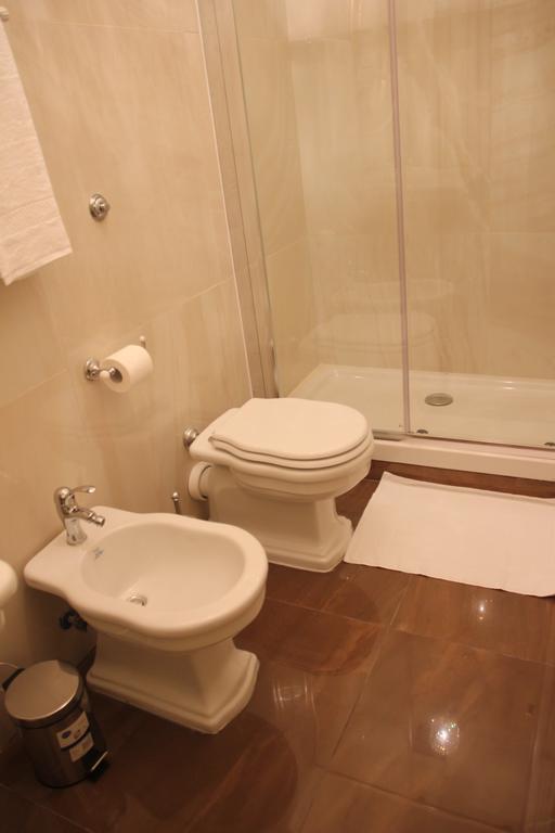 Beb Mariafrancesca Bed & Breakfast Naples Luaran gambar