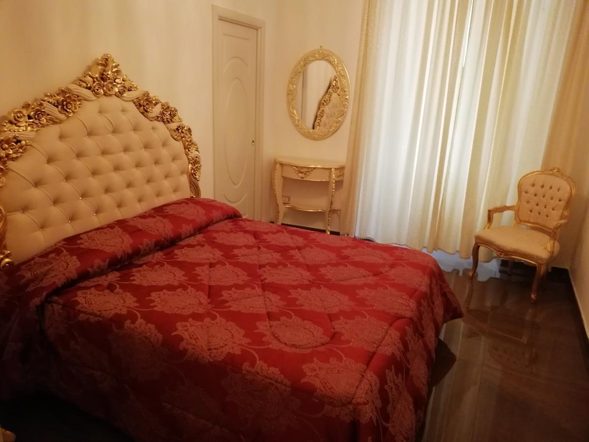 Beb Mariafrancesca Bed & Breakfast Naples Luaran gambar