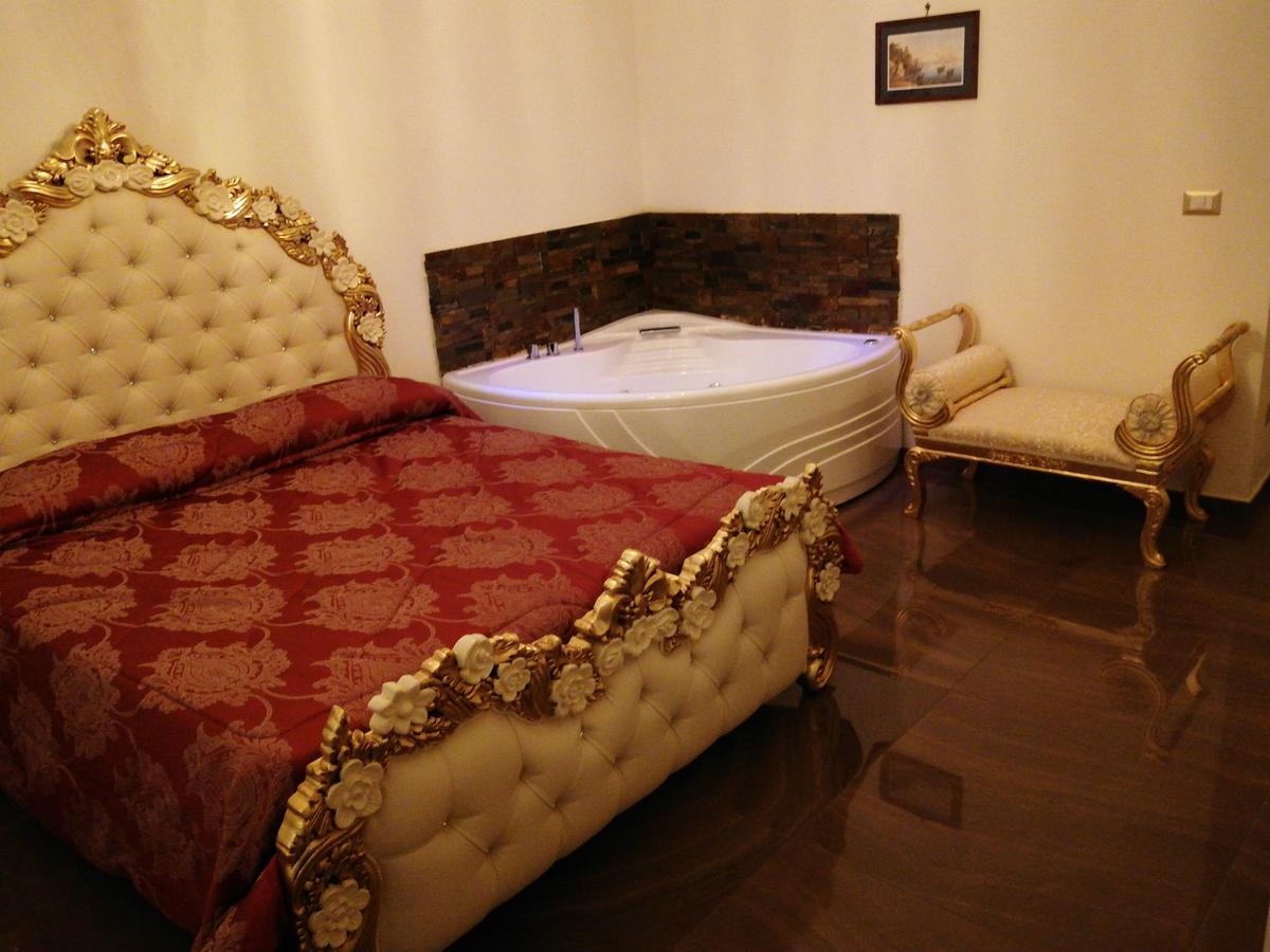 Beb Mariafrancesca Bed & Breakfast Naples Luaran gambar