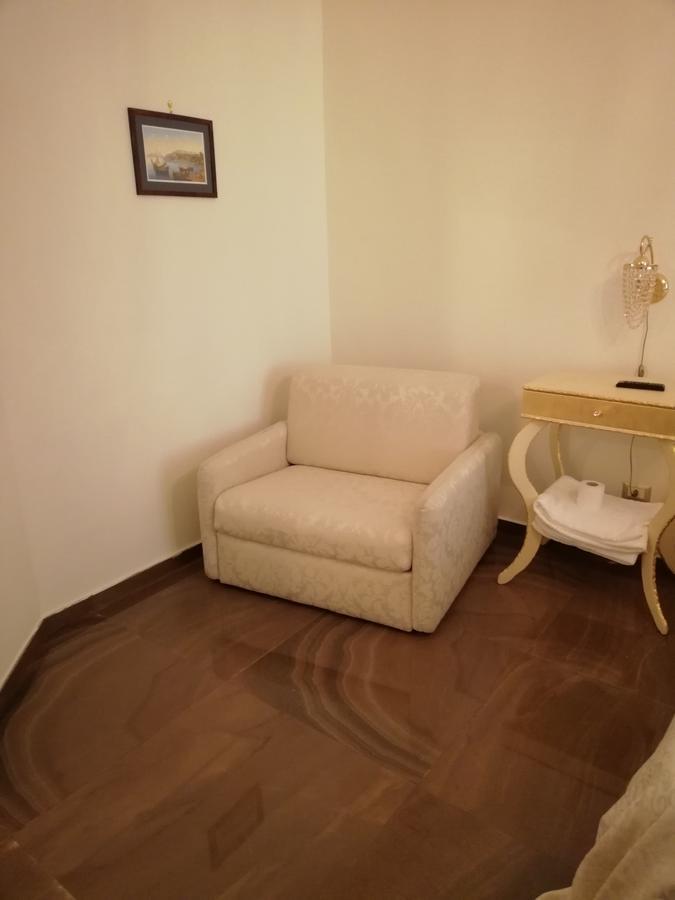 Beb Mariafrancesca Bed & Breakfast Naples Luaran gambar